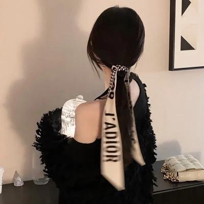 蝙蝠侠与哈莉·奎恩